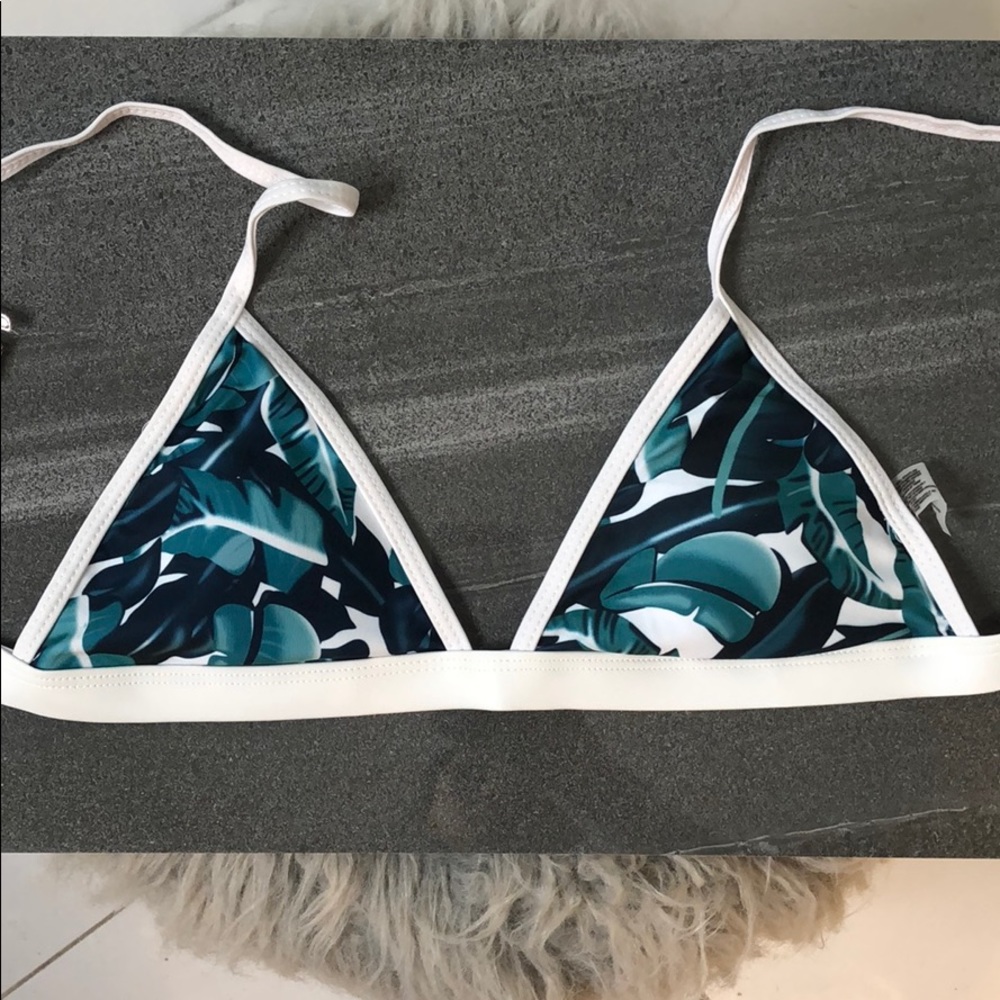 Bikini top